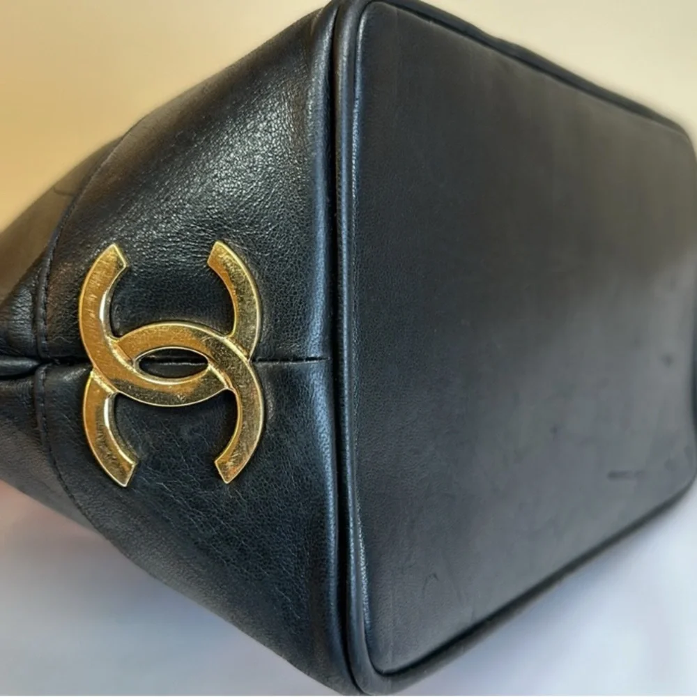 CHANEL CC Calfskin Shoulder Bucket Bag 24K Goldplated.